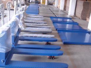 供應(yīng)液壓叉車秤、搬運(yùn)電子秤找上海上鷹_儀器儀表_世界工廠網(wǎng)中國(guó)產(chǎn)品信息庫(kù)